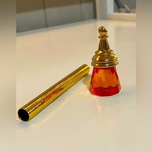 Woman NWOT Extend Nail Holder